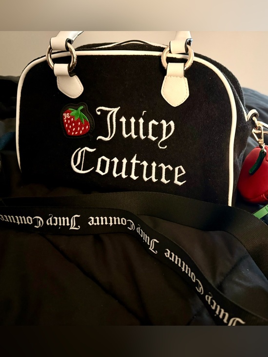 Juicy Couture Handbags - Juicy Couture Black & White Satchel